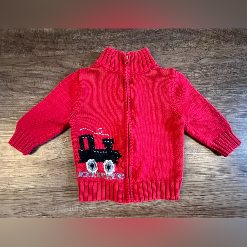 OshKosh B'Gosh Zip Up Sweater Boys Size 9 Months Red Black Train Long Sleeve I28